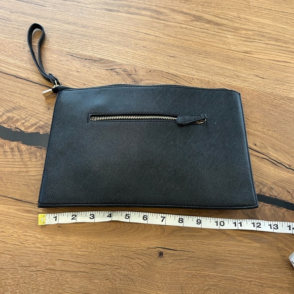 No name super cute Karl Lagerfeld clutch/crossbody tribute purse! - Picture 3 of 5